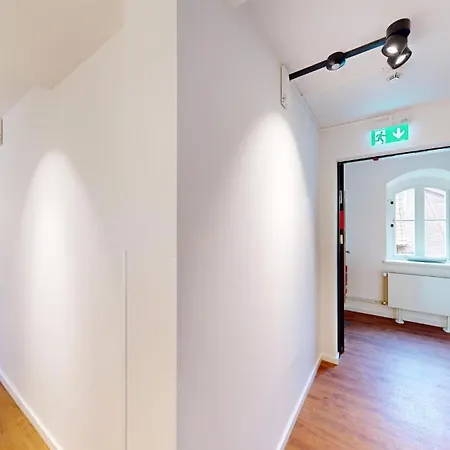 02 No 8a Boardinghouse 아파트